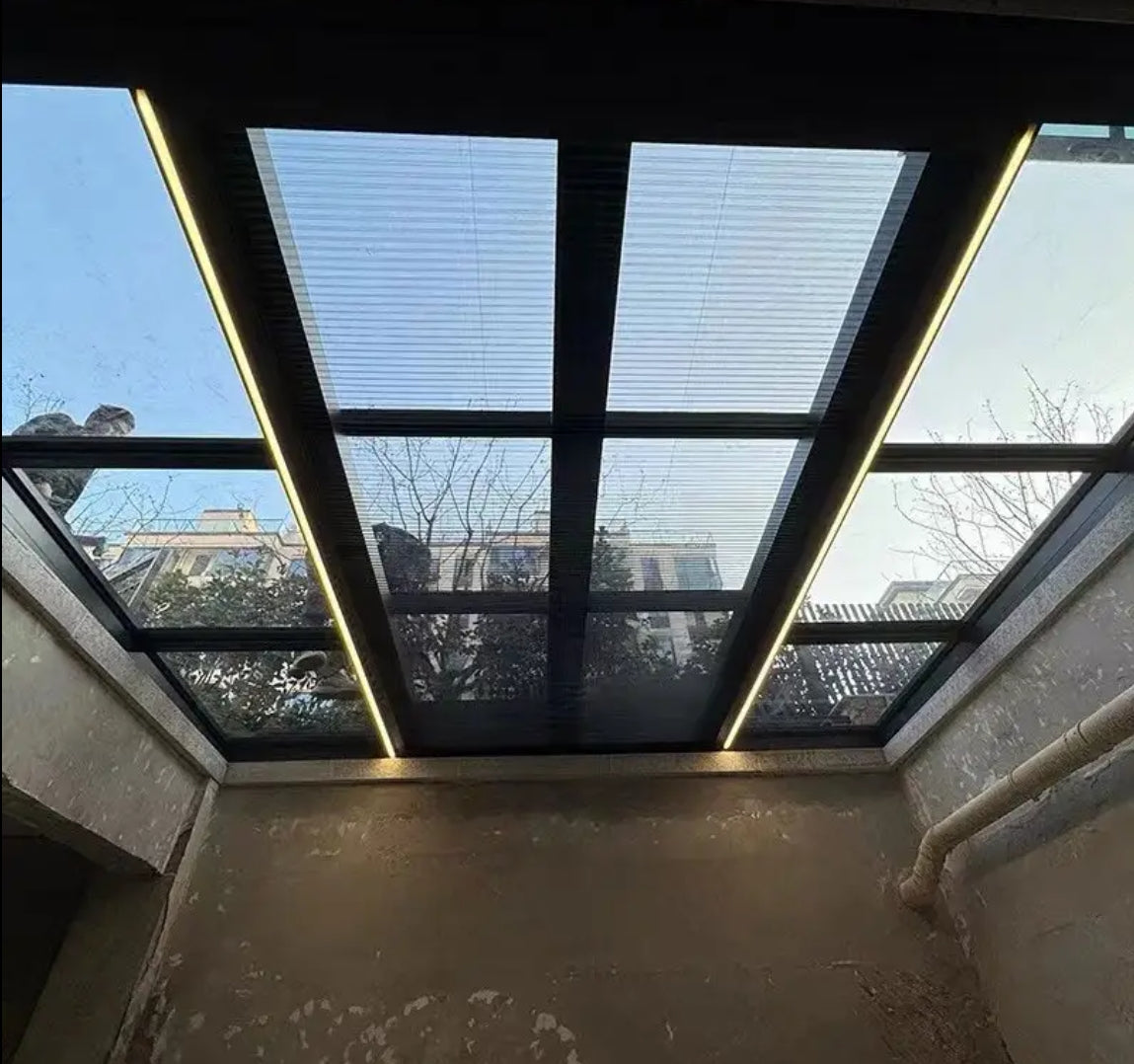 GEDELI Villa Insulated Aluminum Double Layer Low-e Tempered Glass Wide Field of View Electric Parallel Sliding Skylight