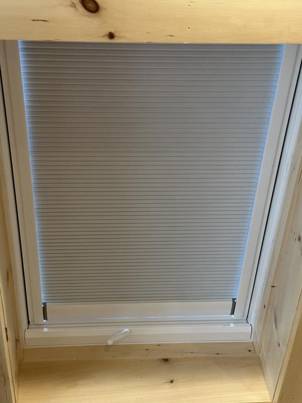 Electric Fresh Air Skylight Systems