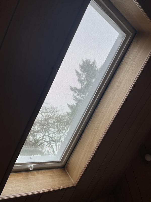 Electric Fresh Air Skylight Systems