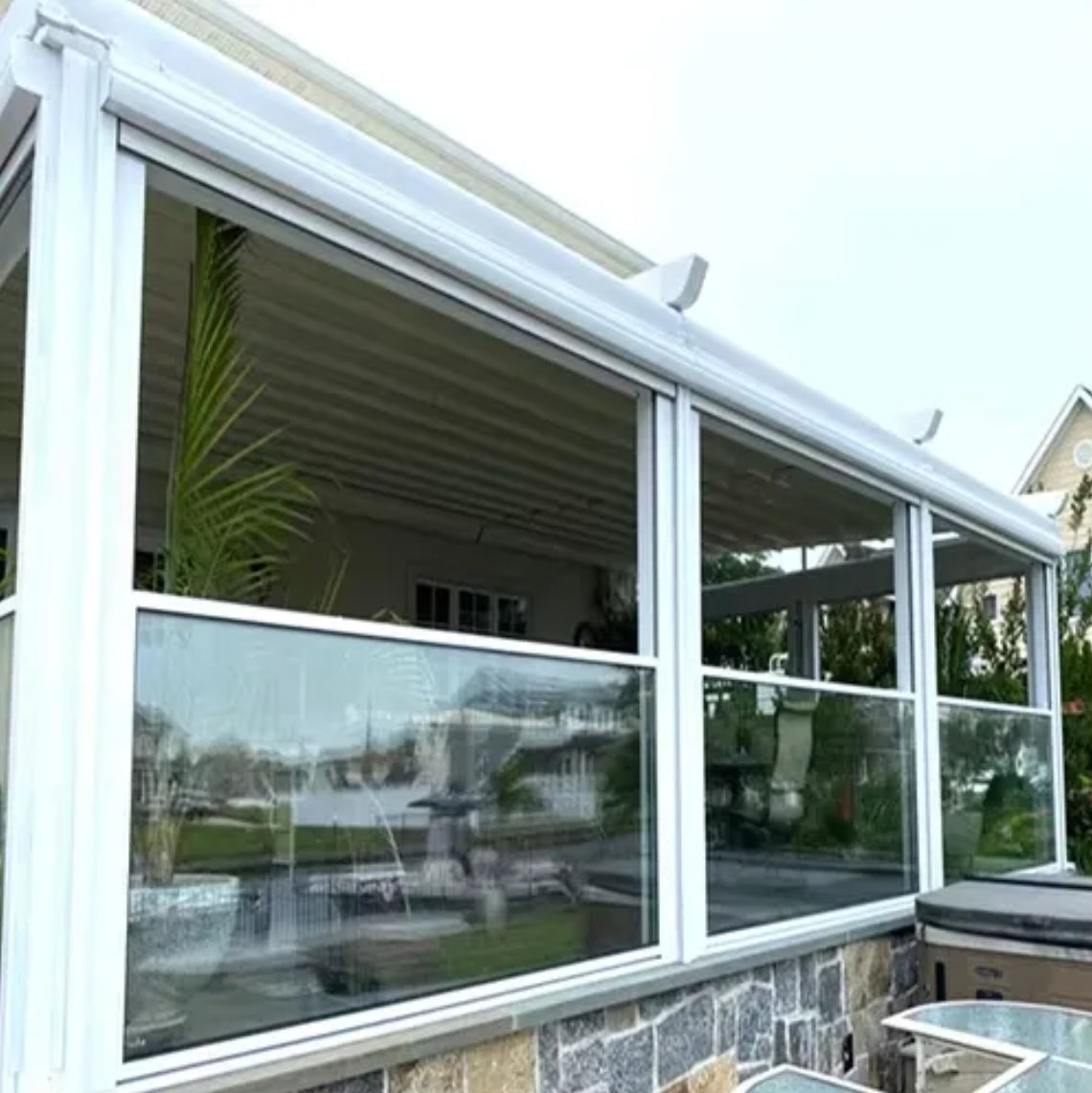 Aluminum up and down sliding window glass automatic vertical sliding window, lifting balcony window, suitable for villas